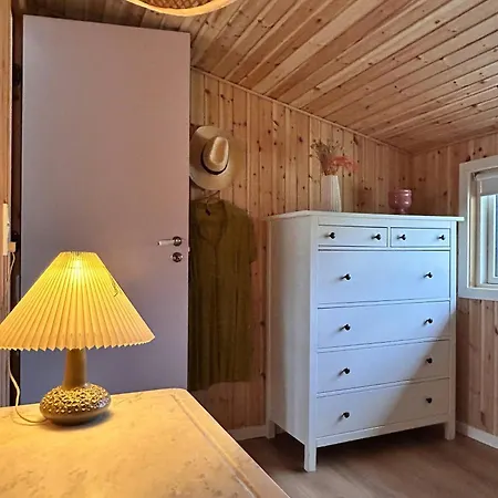 Cozy Retreat Near Sejerobugten *