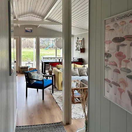 Cozy Retreat Near Sejerobugten *