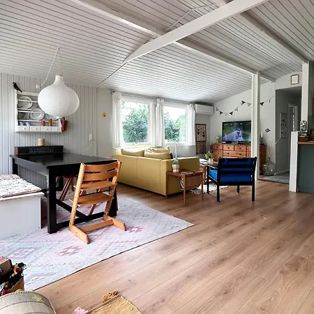 Cozy Retreat Near Sejerobugten Tatil Evi